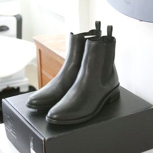 Thursday Boots - Leather  - Size 9